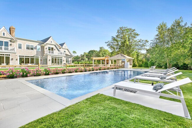 Building Photo - 173 Ferry Rd