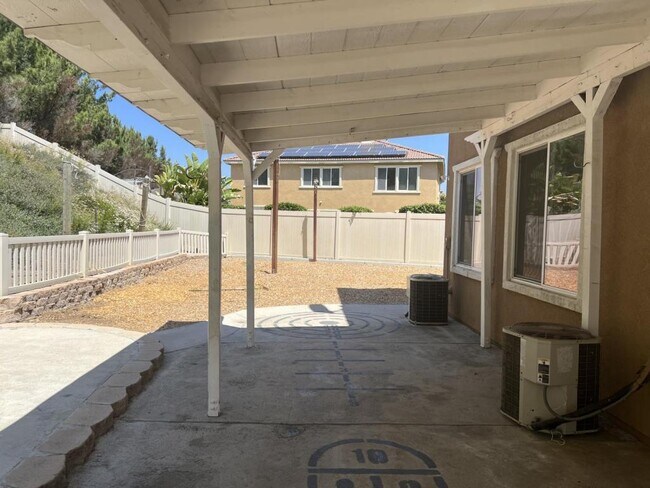 Building Photo - 27749 Hackberry St