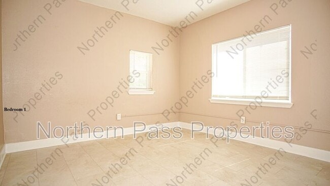Building Photo - 7320 Dale Rd