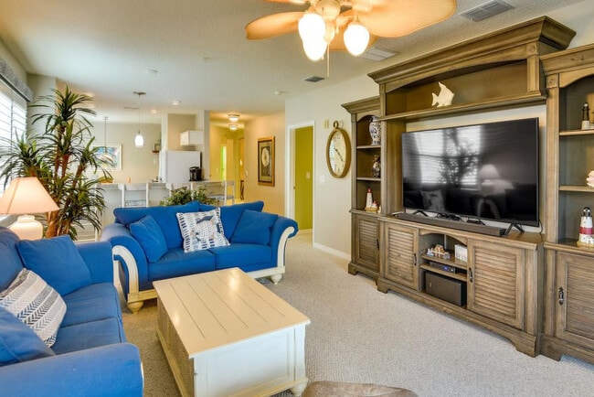 Building Photo - 400 Canopy Walk Ln