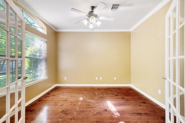 Building Photo - 30103 Wingfoot Cove