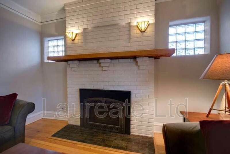 Building Photo - 2325 Ivanhoe St