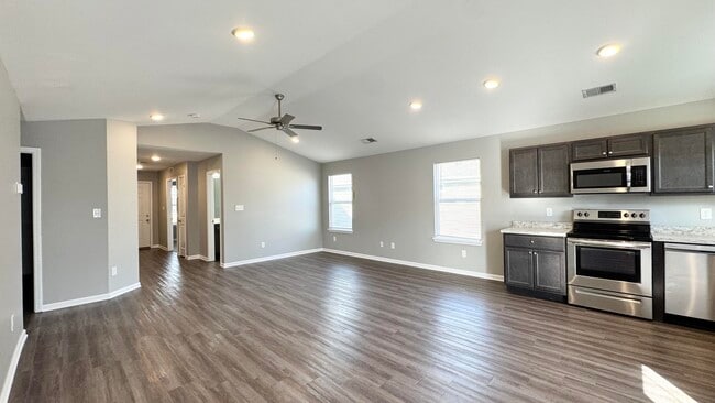 Building Photo - 2492 Feathersound Wy