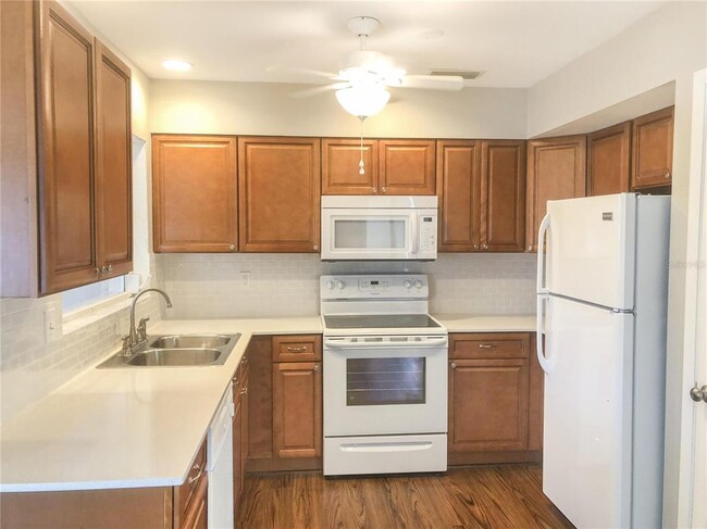 Building Photo - 8153 Boca Grande Ave