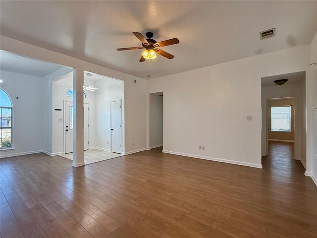 Building Photo - 107 Dustin Dr