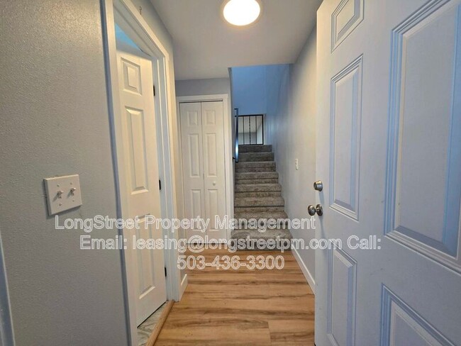 Building Photo - 3161 N Shore Dr SE