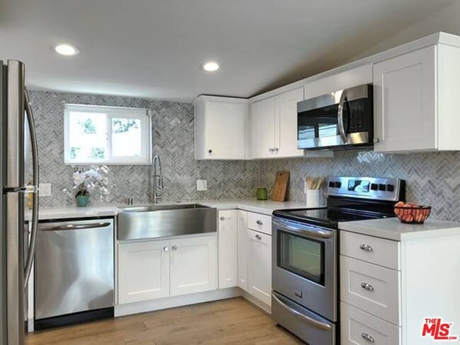 Building Photo - 4730 Crystal Springs Dr