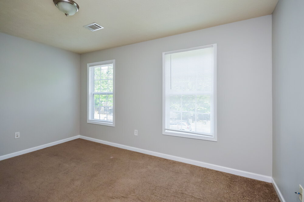 Building Photo - 9111 Jefferson Village Dr SW