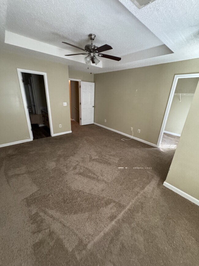 Building Photo - 255 Timber Wolf Trail