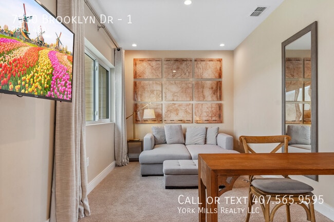 Building Photo - 7530 Brooklyn Dr