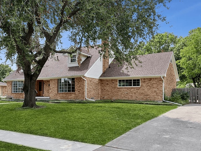 Building Photo - 3901 Niagara St