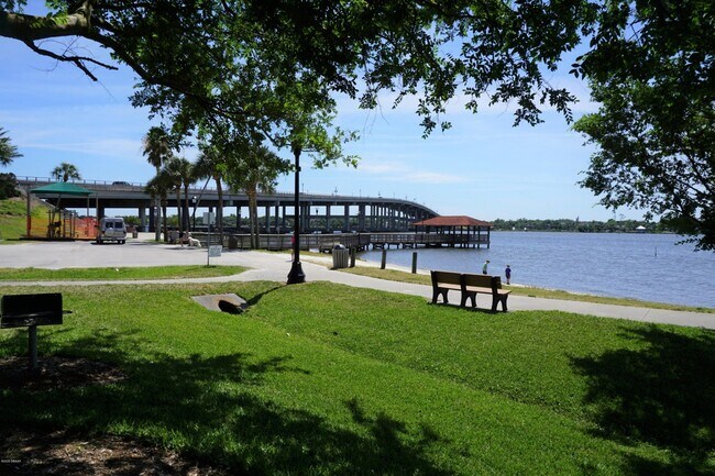 Building Photo - 1 John Anderson Dr