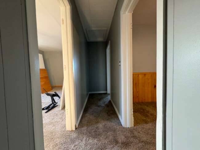 Building Photo - 152 W Pewabic St