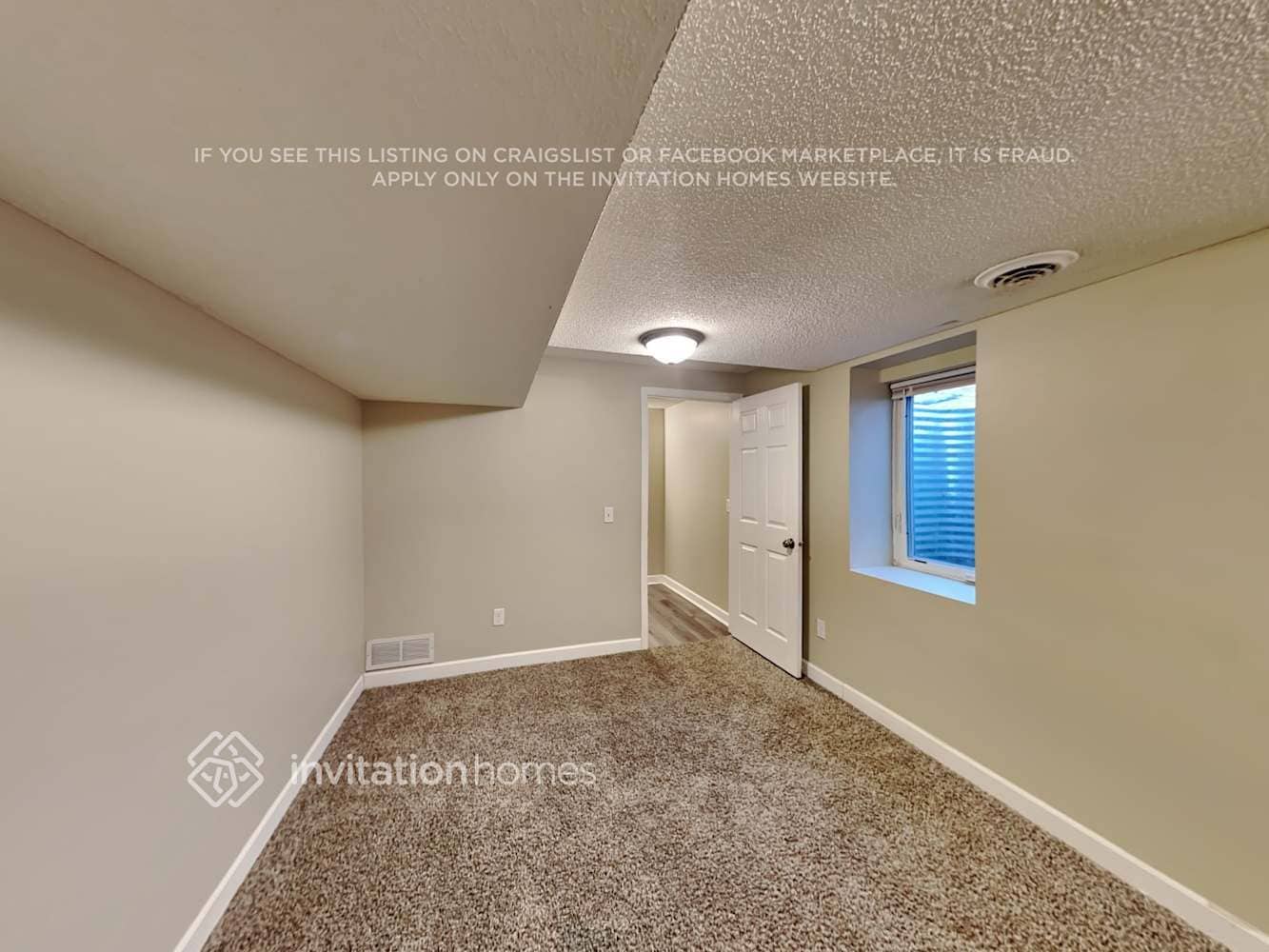 Building Photo - 8800 Hillside Trail S