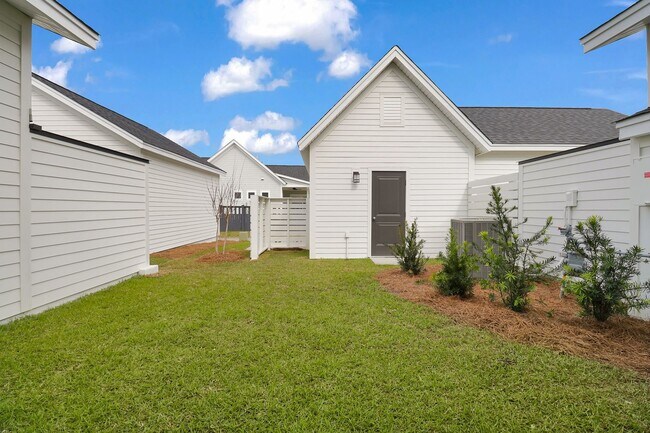 Building Photo - Luxury Townhome in Midtown Nexton