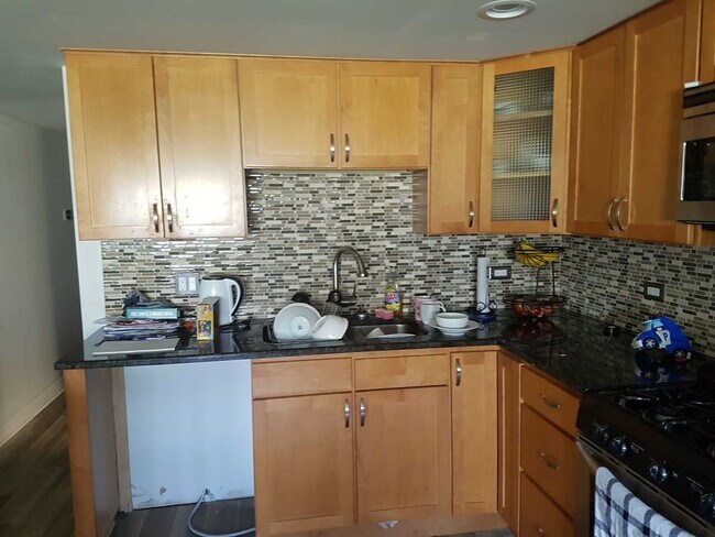 Building Photo - 3108 N 78th Ct