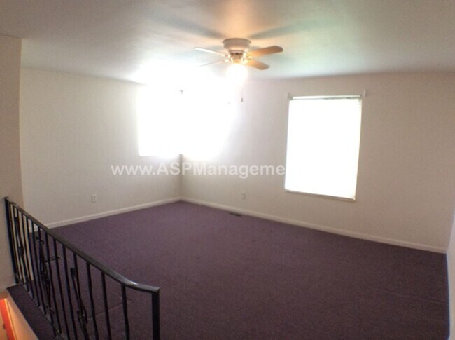 Building Photo - 314 N 200 W