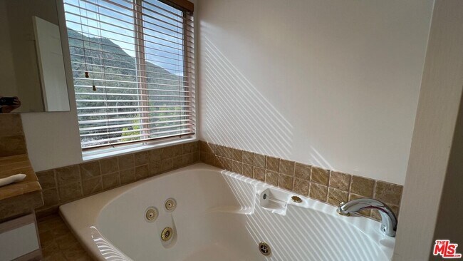 Building Photo - 29934 Triunfo Dr