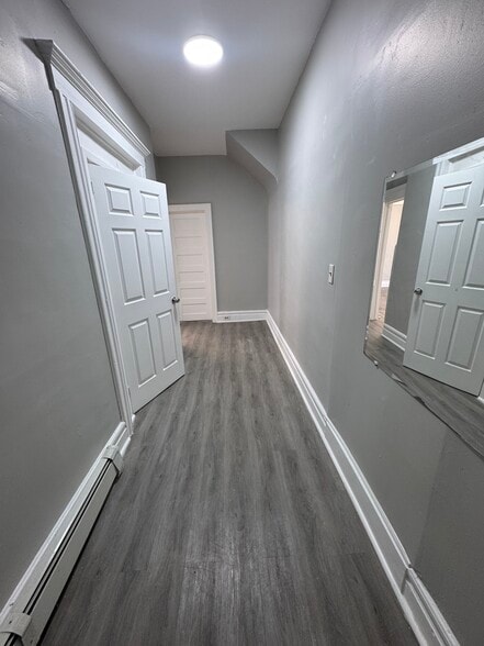 Building Photo - 11 Baldwin Ave