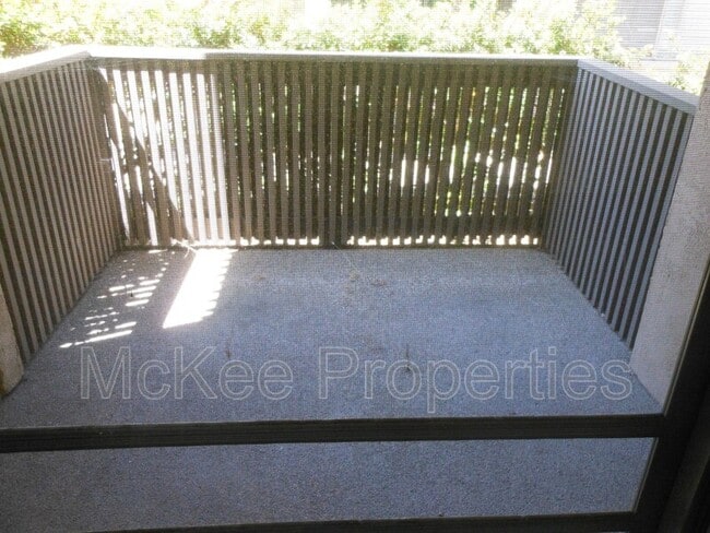 Building Photo - 8628 Via Mallorca Via