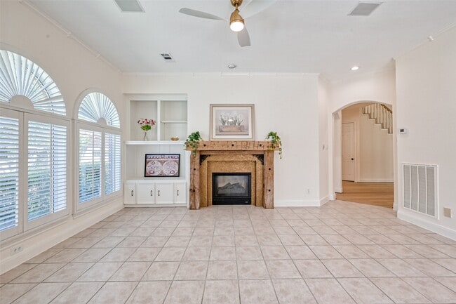 Building Photo - 13719 Ashley Run