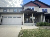Building Photo - $2,100 | 3 Bedroom, 2.5 Bathroom Town Home | Pets Allowed | Available for August 1st Move-In!
