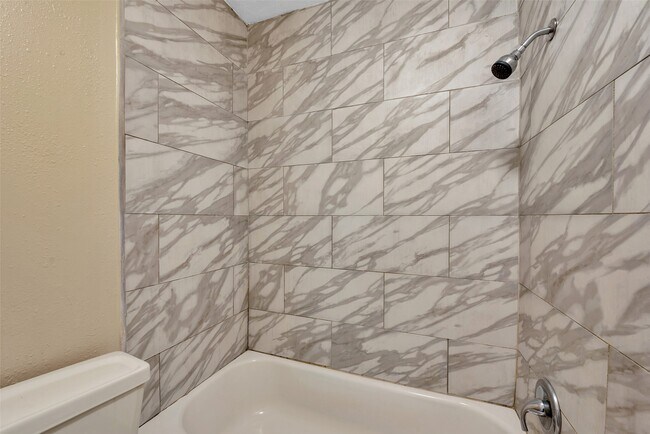 Building Photo - 25747 Timber Lakes Dr