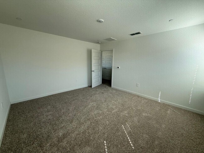 Building Photo - 171 Dock Cir
