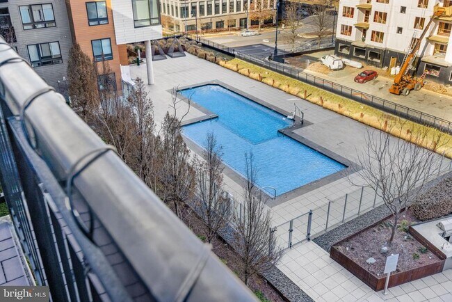 Building Photo - 145 Riverhaven Dr