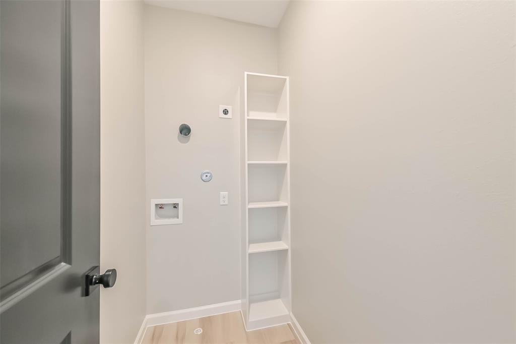 Building Photo - 4721 Mallow St