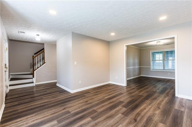 Building Photo - 3192 Dunlin Way