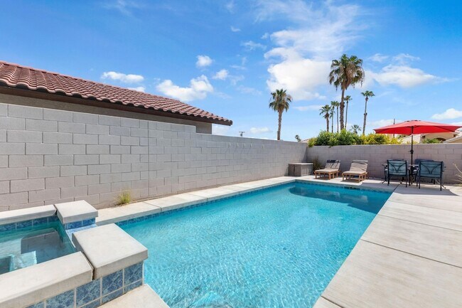 Building Photo - 51855 Avenida Juarez