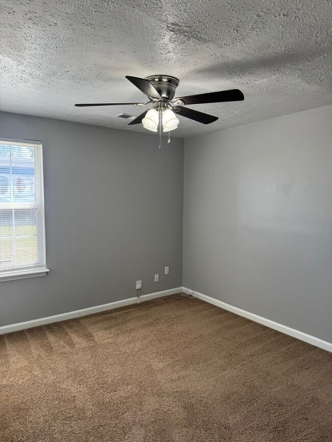 Building Photo - duplex