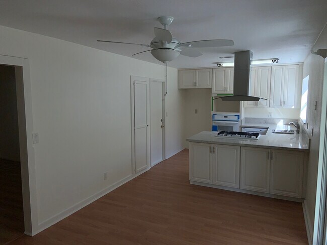 Building Photo - Beautiful 3BR/2BA Home in Santee