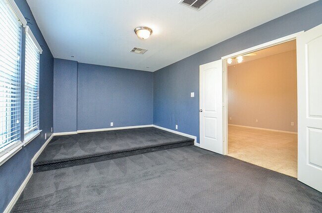 Building Photo - 5528 Gemstone Park Rd