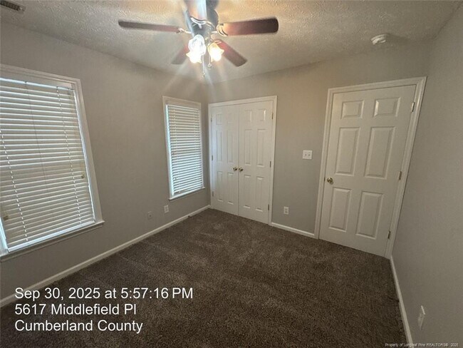 Building Photo - 5617 Middlefield Pl