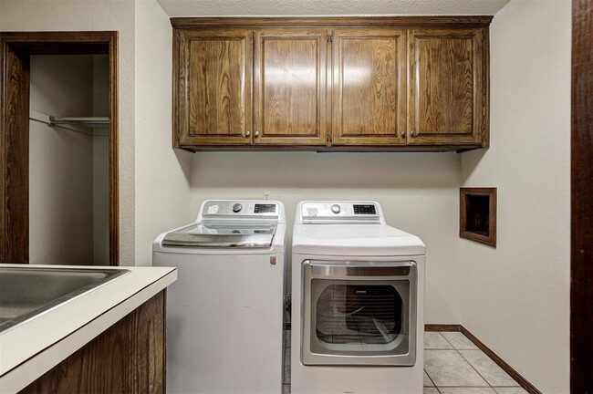 Building Photo - 7201 NW 150th St