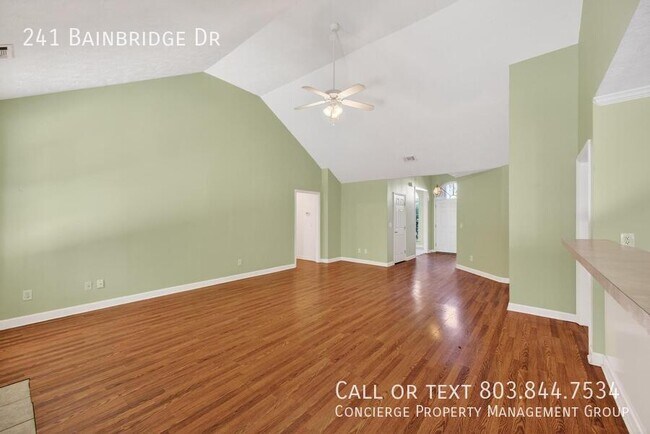 Building Photo - 241 Bainbridge Dr