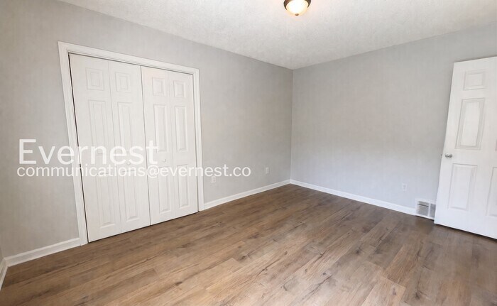 Building Photo - 4508 S Berrypick Ln