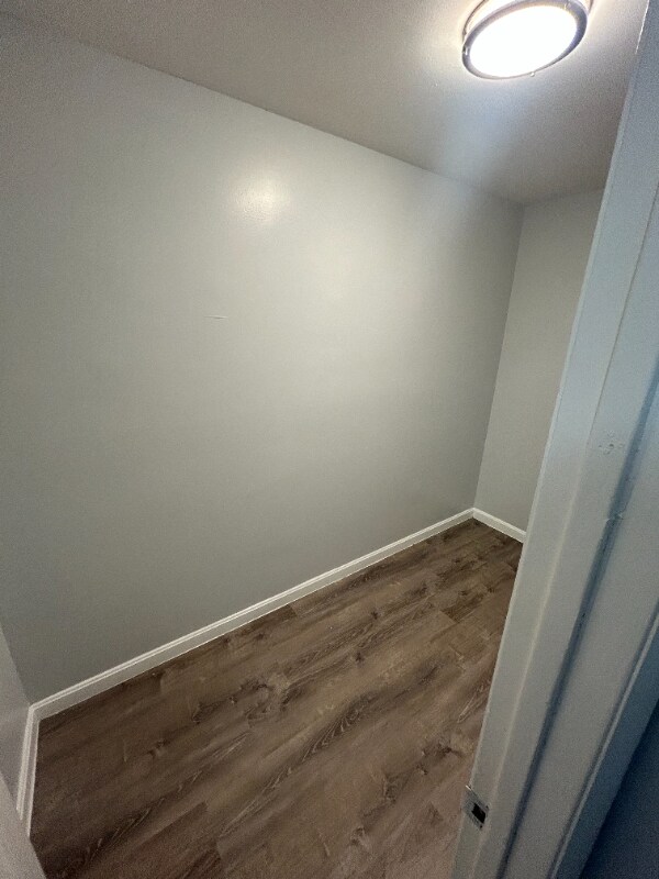 Building Photo - 285 Essex St