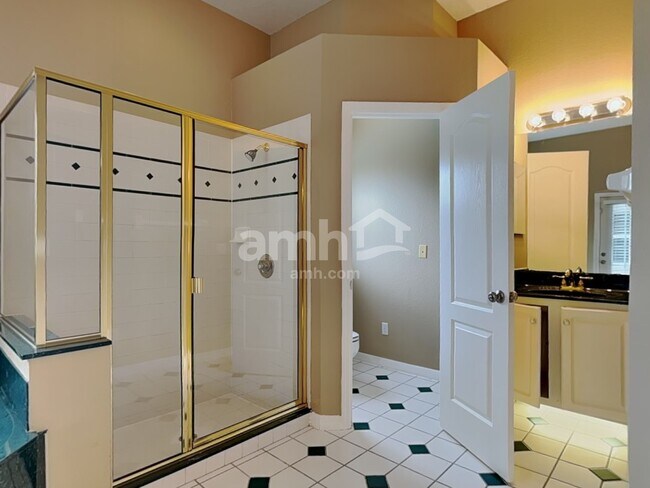 Building Photo - 1591 Crawford Dr