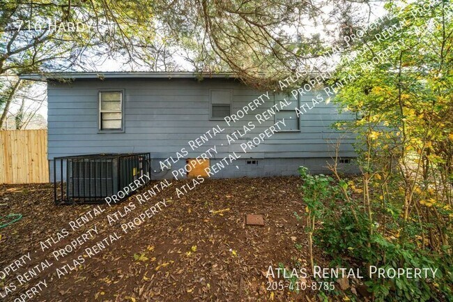 Building Photo - 716 Hardy St