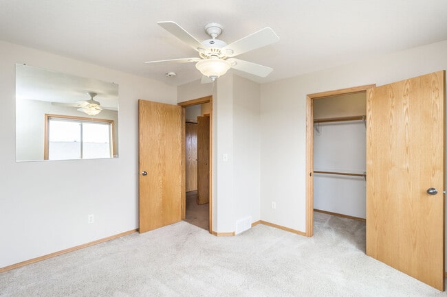 Building Photo - 808 S Whitewood Ave