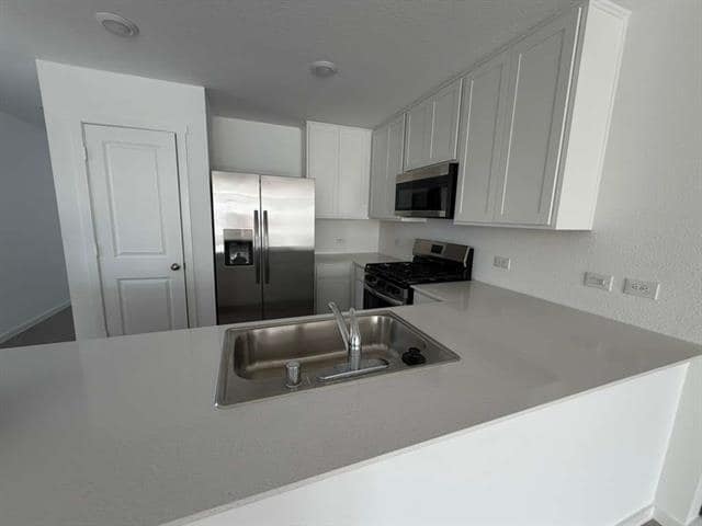 Building Photo - 1612 Elliott Rd