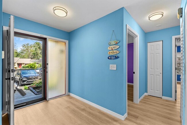 Building Photo - 4045 Arrowwood Ct