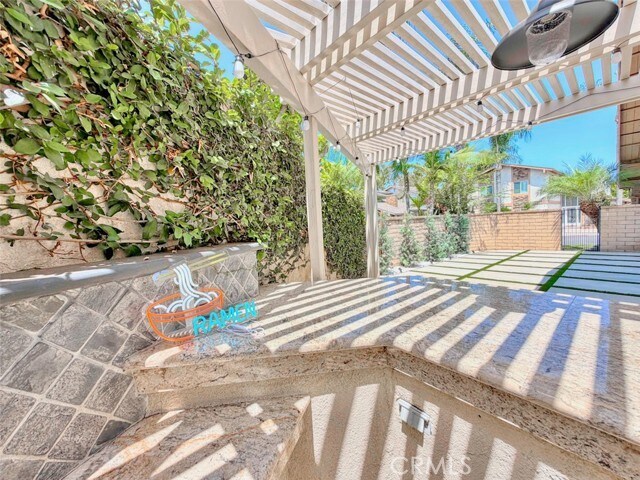 Building Photo - 2134 N Pami Cir