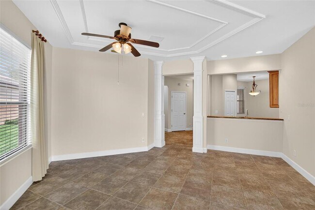 Building Photo - 210 Shell Falls Dr