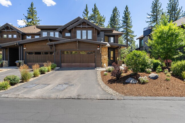Building Photo - 10116 Corrie Ct