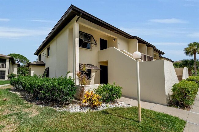 Building Photo - 4644 Longwater Chase