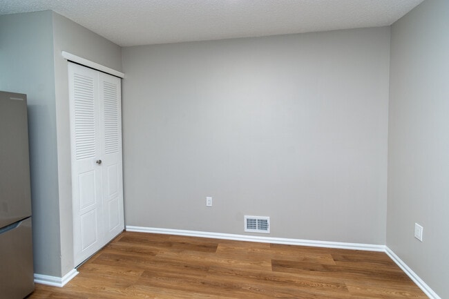 Building Photo - 69 Fisher Dr